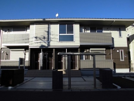 アヴニール 101号室 外観