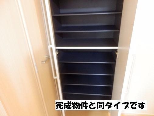 ミルト・ソレイユ 玄関