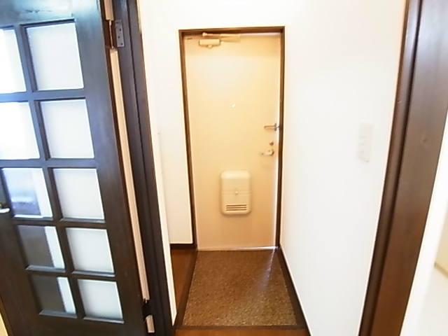 ハイツエスポワール 玄関