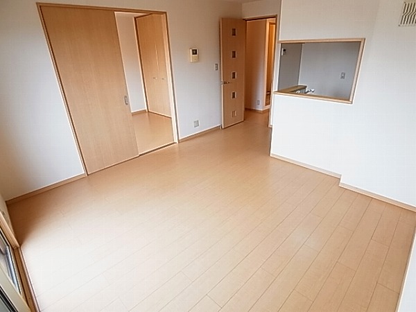 ヴィラ・エスペランサA リビング