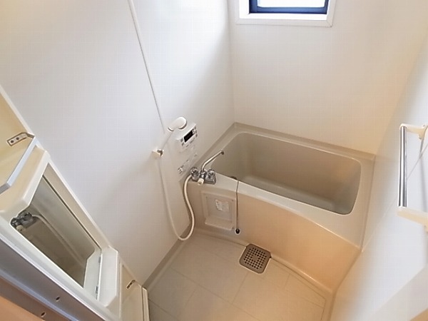 ヴィラ・エスペランサA 風呂画像