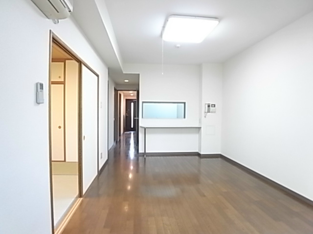 ソレイユ松戸 リビング