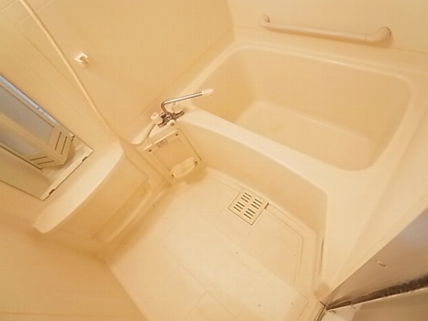 ラティニア 風呂画像