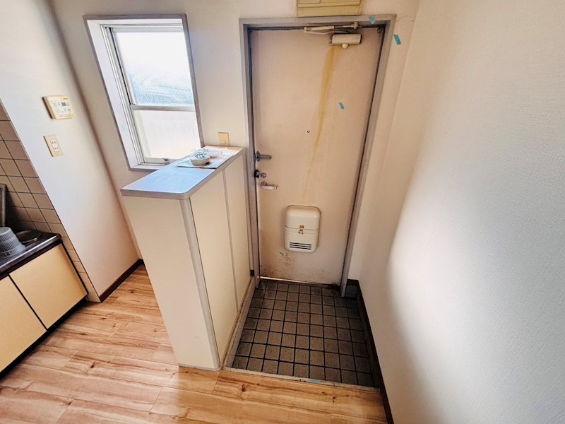 コーポカワイ 玄関