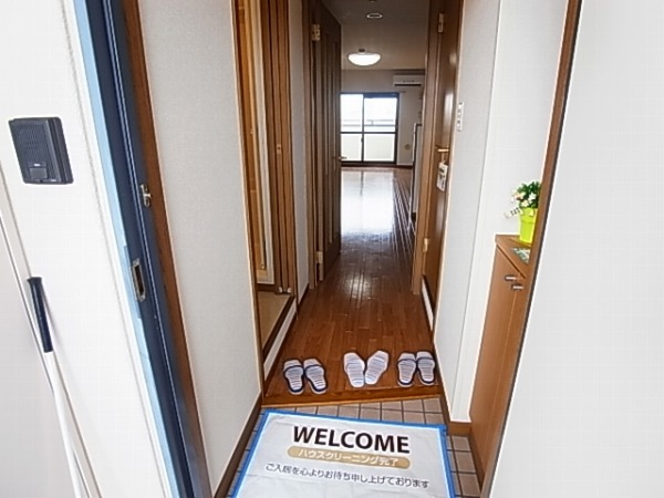 チャームテラス222W 玄関