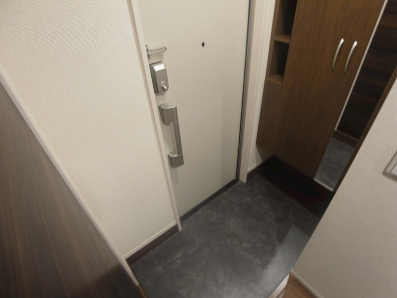 メルヴェイユおおたかの森Ⅱ 玄関