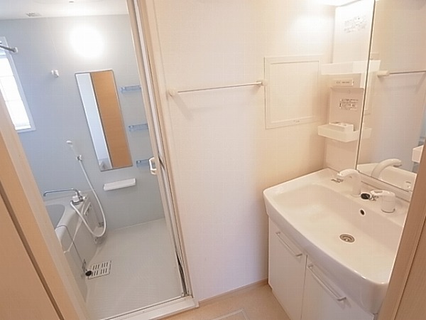 サンシャインビレッジアゼリアＣ その他2