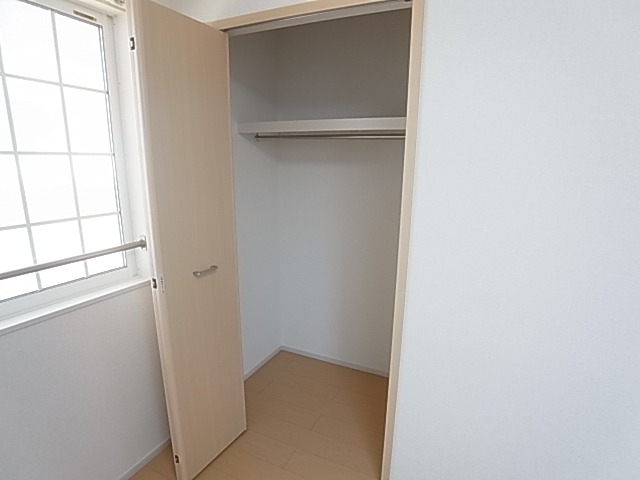 サンシャインビレッジアゼリアＣ その他3