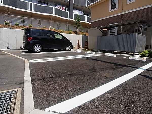 サンシャインビレッジアゼリアＣ その他外観2