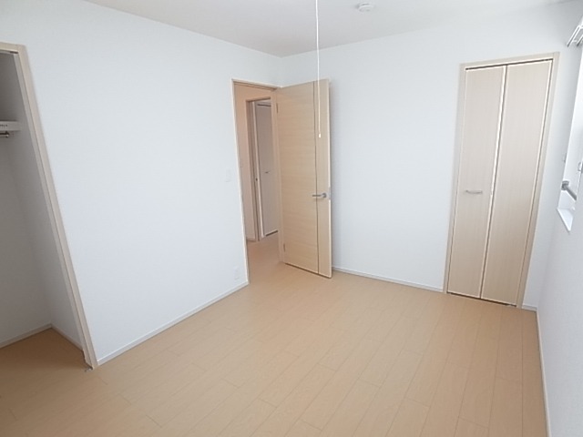 サンシャインビレッジアゼリアＣ ベッドルーム