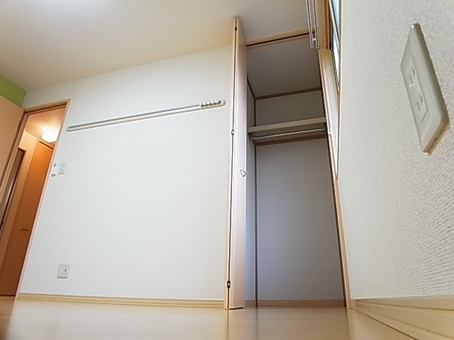 ロイヤルスクエアＢ その他3