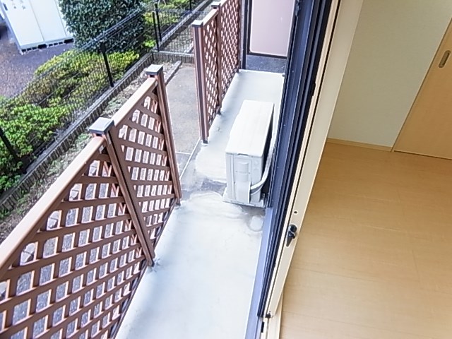 ロイヤルスクエアＢ ベランダ