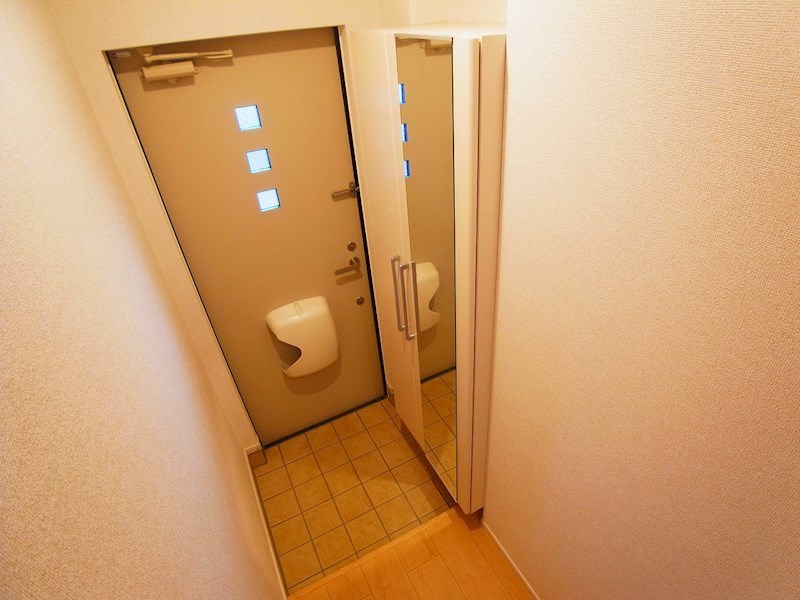 パークＳ 玄関