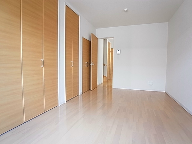 nico ベッドルーム