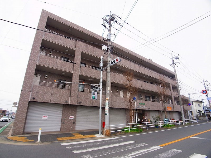 パインツリーコート 201号室 外観