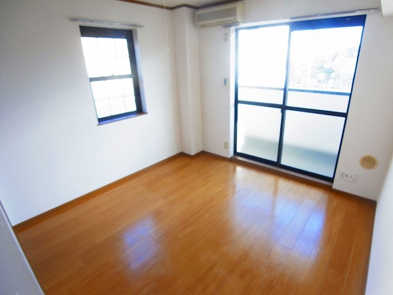 リヴアーサイド・Ⅱ ベッドルーム