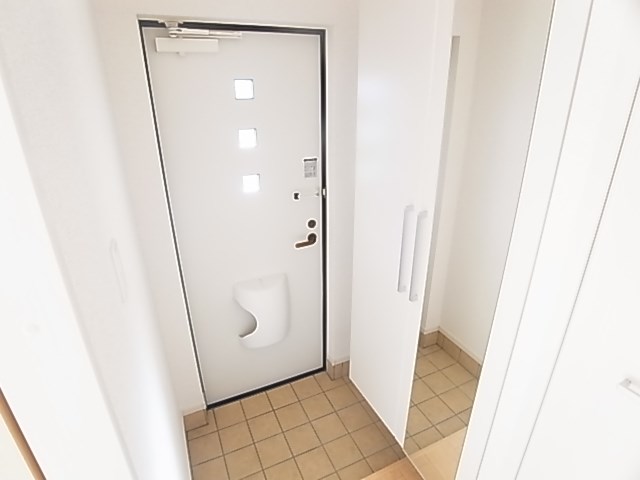 プリムラⅡ 玄関