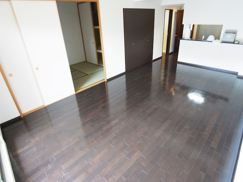 アクア・レジデンス リビング