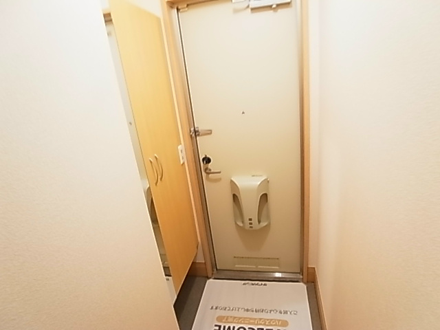 サニーモール　壱番館 玄関
