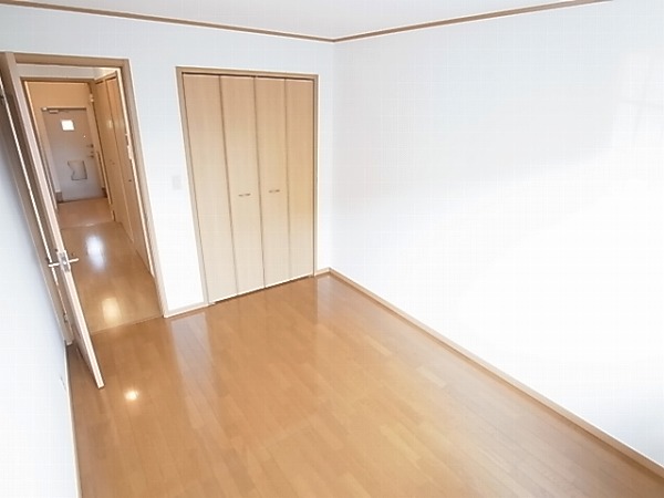 ドルチェ　ヴィータD  ベッドルーム