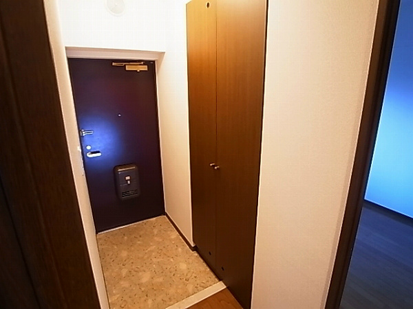 セザンつくし野 玄関