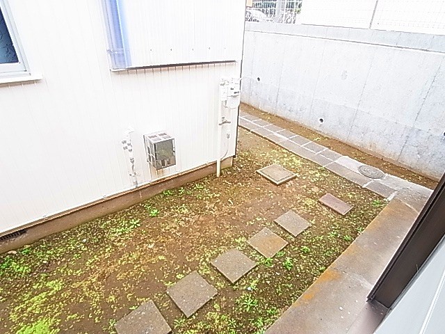 広瀬貸家　南棟 ベランダ