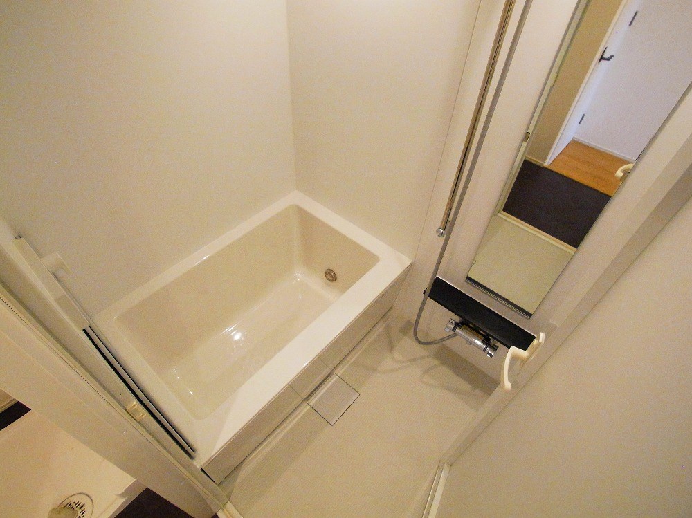 アリュイッテ青井 風呂画像