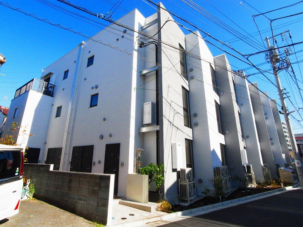 アリュイッテ青井 外観写真