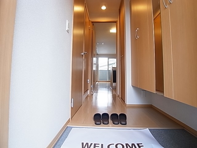 サンモール　ウチデ 玄関