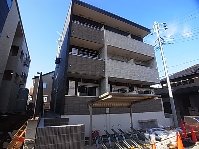 レオン 101号室 外観