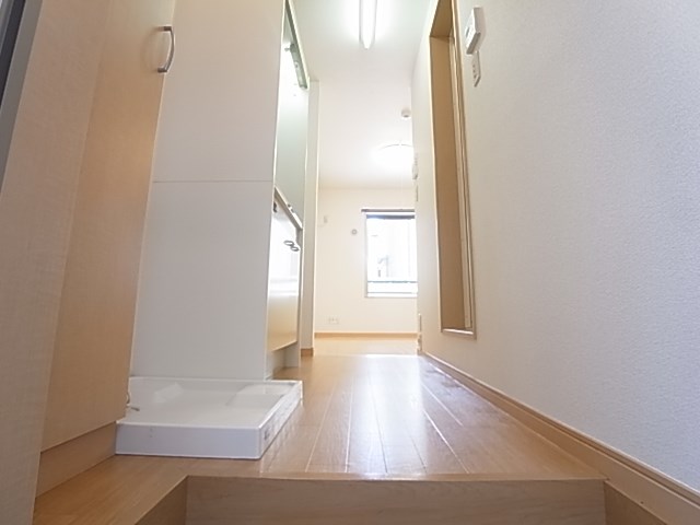 ＭＹ・ピュア千住曙町Ａ 玄関