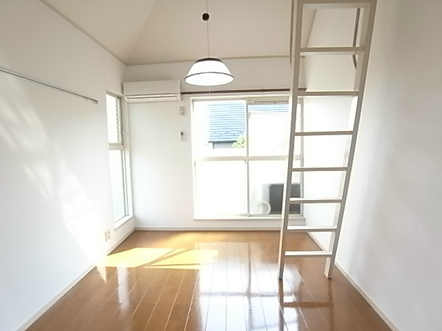 ジュネパレス松戸第47 ベッドルーム