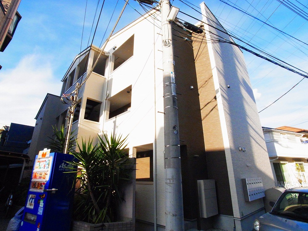 ADIK谷在家 駐車場