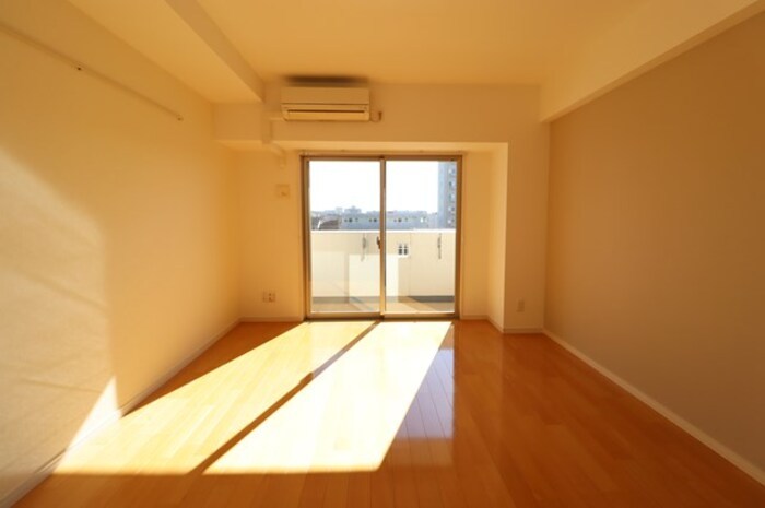 ＧＲＡＮＤ　ＲＩＳＥ　住居 リビング