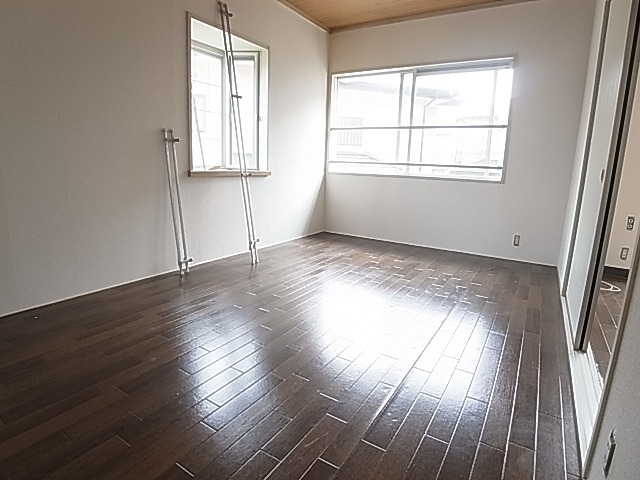 クレールつくし野 ベッドルーム