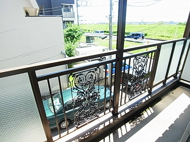 ハイツリバービュー ベランダ