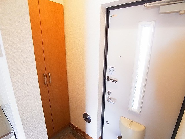 タウンズビルⅢ 玄関