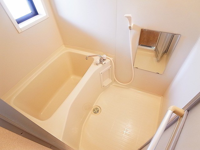 タウンズビルⅢ 風呂画像