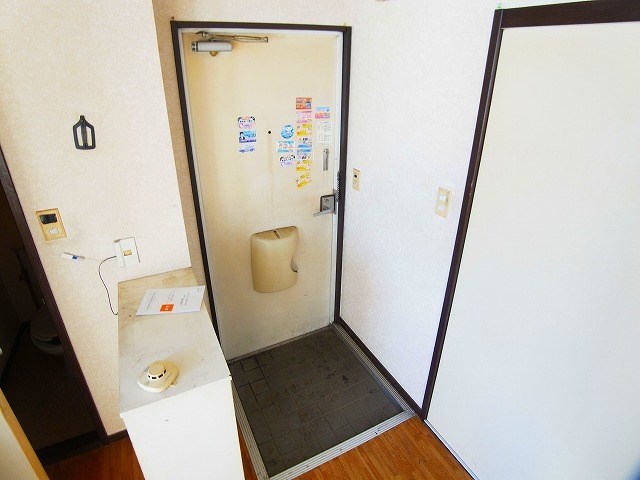 エーデルブルーメNo.18 玄関