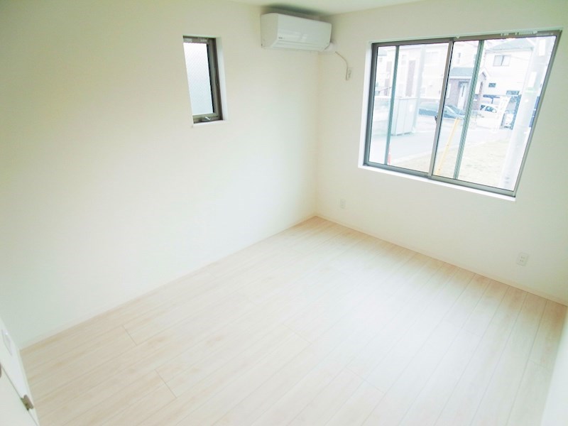 メゾンコリーヌ八柱 リビング