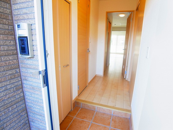 レジデンス　アマーレ 玄関