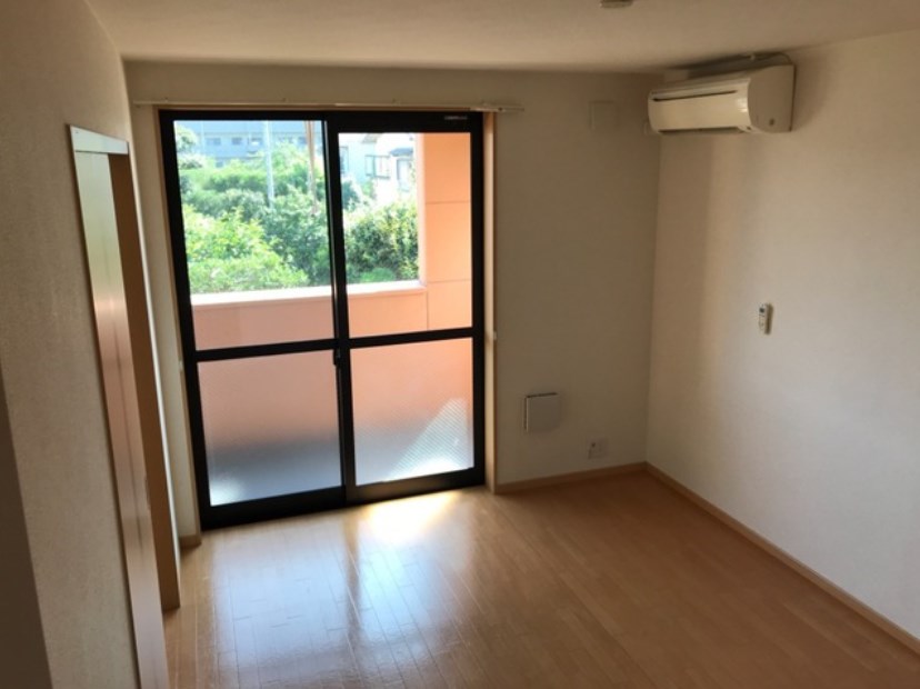 オーパ・ヴィラージュ ベッドルーム