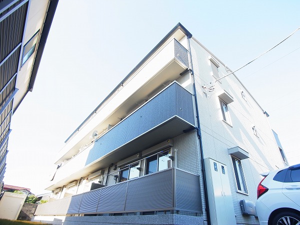 オリーブガーデンひばりが丘 302号室 外観