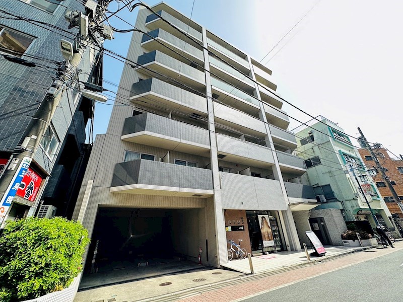 クリスタルコート 外観写真