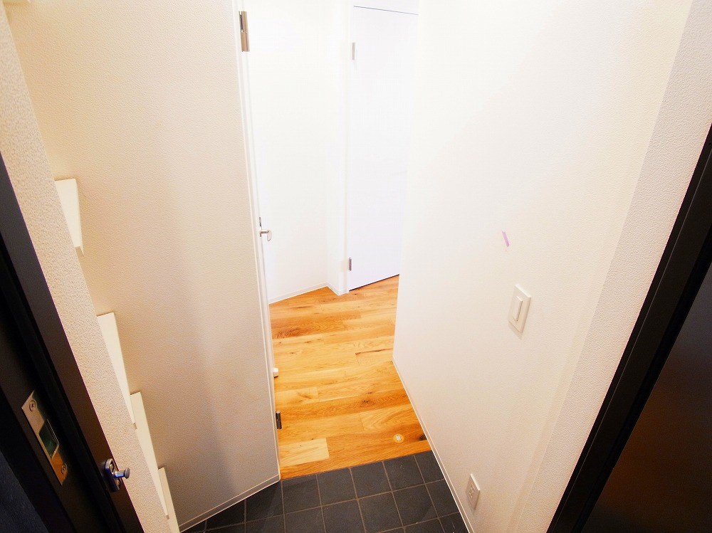 Maison Auster 玄関