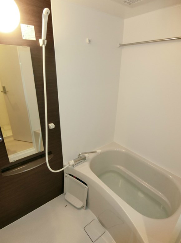 リブリ・リヴェール南流山 風呂画像