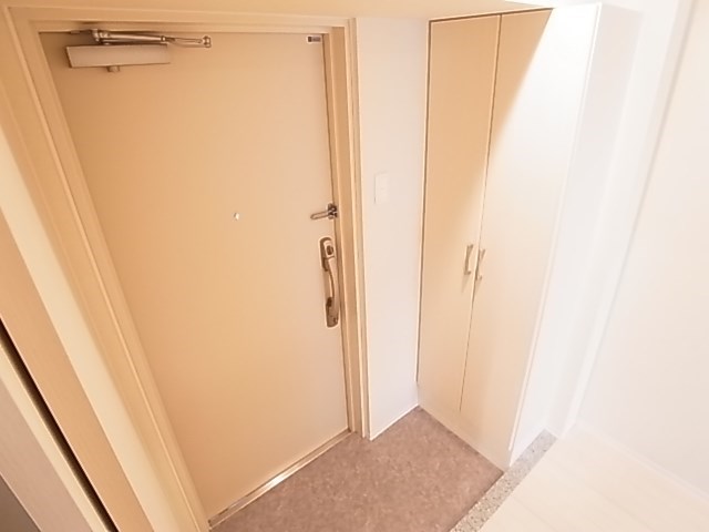 レジデンス・ラフィネ 玄関