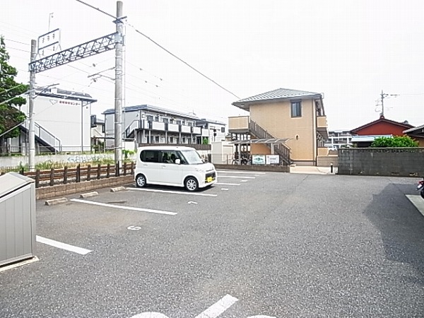 ヴィラ・グランメールⅡ 駐車場