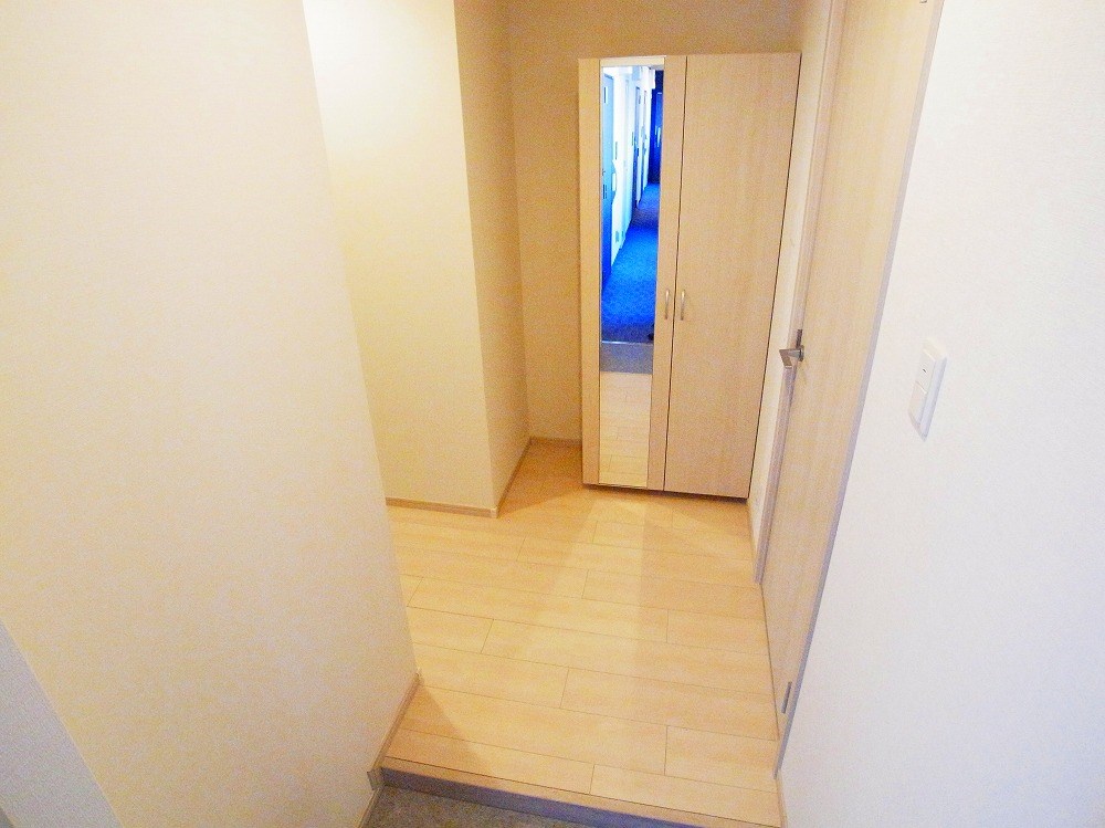 レガーロ・U 玄関