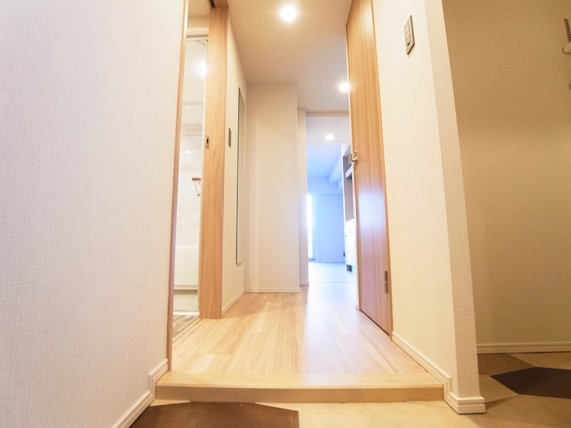 ART RESIDENCE IN OoTAKA-no-MORI 玄関